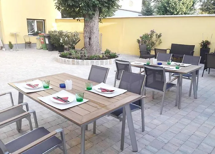 Bauers Gaestehaus Locanda *